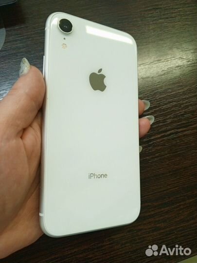 iPhone Xr, 128 ГБ