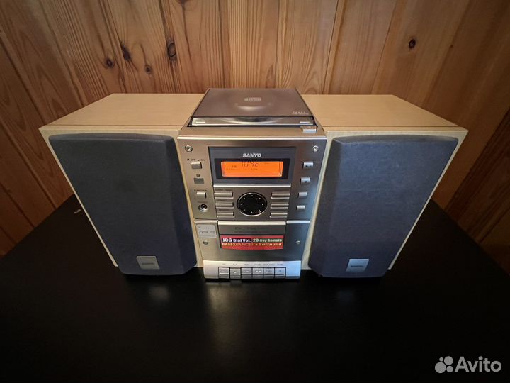 Музыкальный центр sanyo