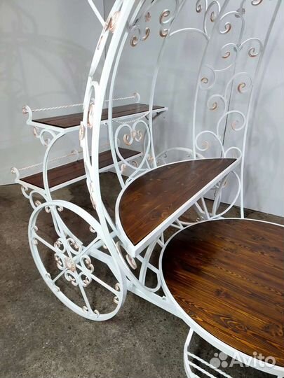 Карета кованая