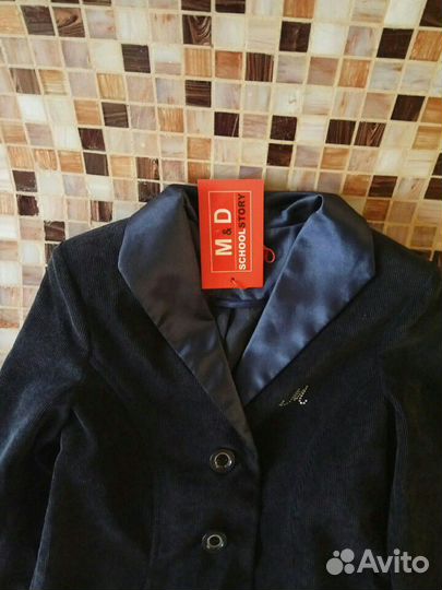 Жакет школьный новый цвет чёрный и синий