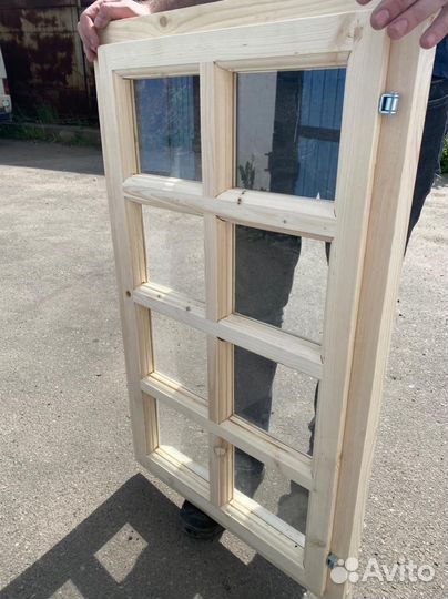 Деревянные окна для бани и дачи