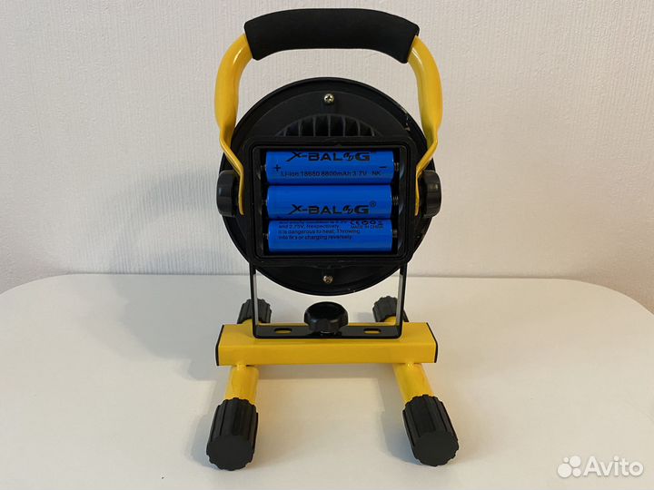 Прожектор (фанарь) переносной