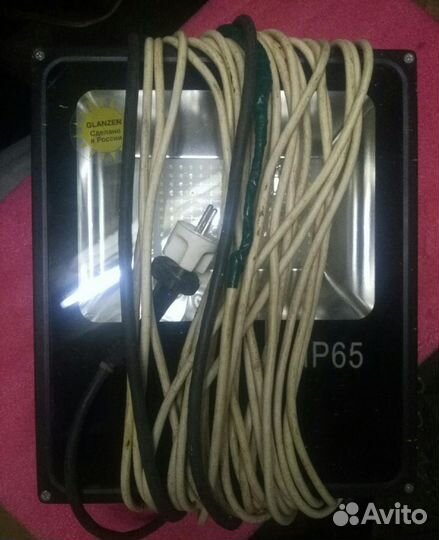 Прожектор 100 Вт