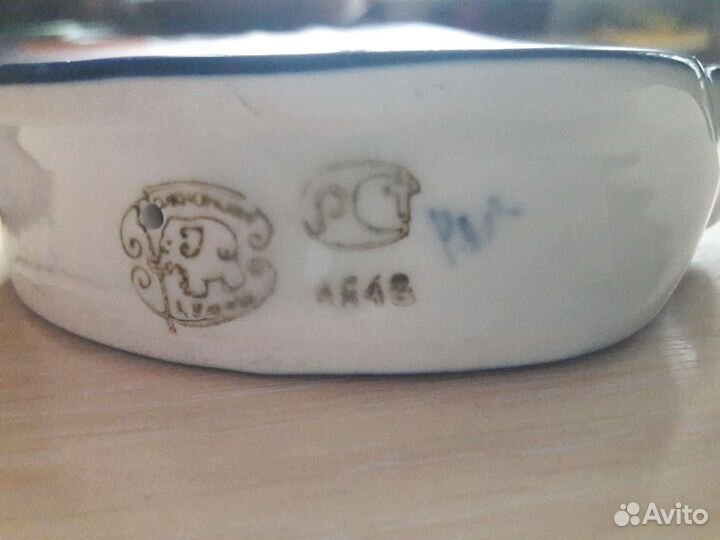 Ваза и статуэтка Гжель цена за все