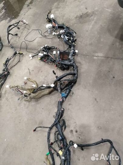 Коса подторпедная Nissan Pathfinder R51