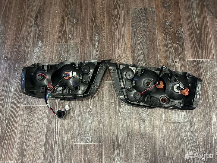 Фонарь задний чайзер 100