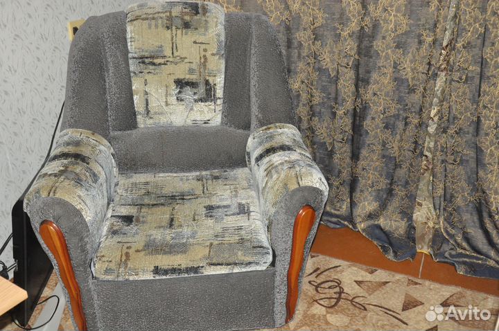 Угловой диван с креслом бу