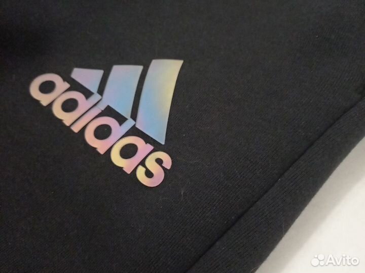 Спортивные штаны adidas 42-44