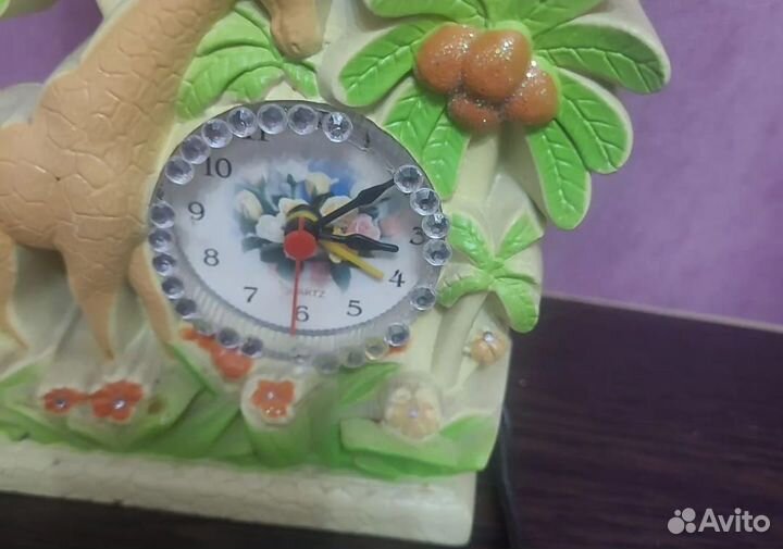 Светильник ночник в розетку + часы