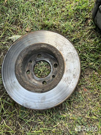 Тормозные диски Веста