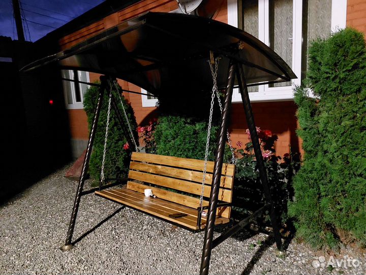 Садовые качели