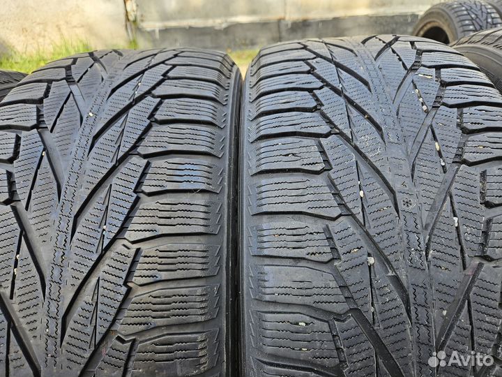 Nokian Tyres Hakkapeliitta R2 SUV 255/50 R20 109R