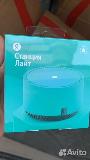 Яндекс станция алиса мини с часами