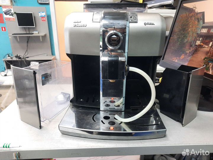 Б/У Кофемашина Philips Saeco Syntia HD8838