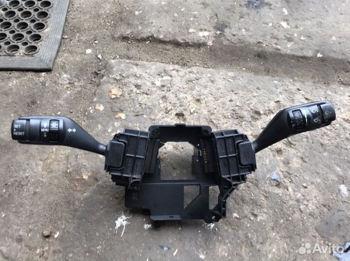 Подрулевые переключатели Фокус 2 Focus