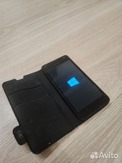 Microsoft Lumia 550, 8 ГБ