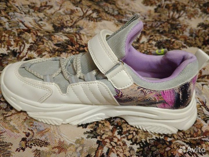 Кроссовки детские для девочек 36р