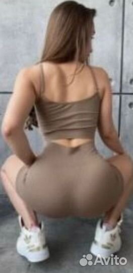 Костюм для фитнеса женский