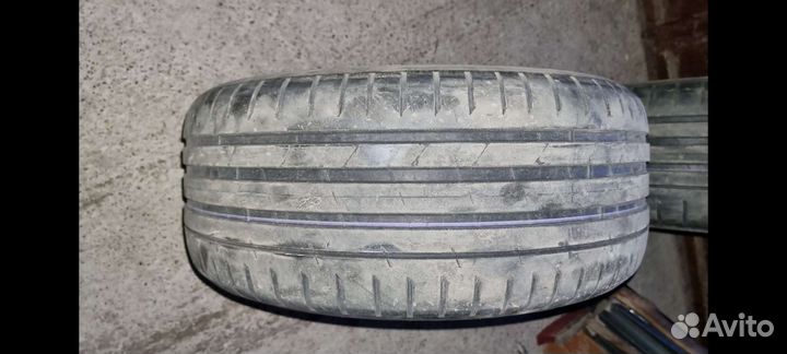 Nokian Tyres Hakka Black 2 SUV 255/50 R19