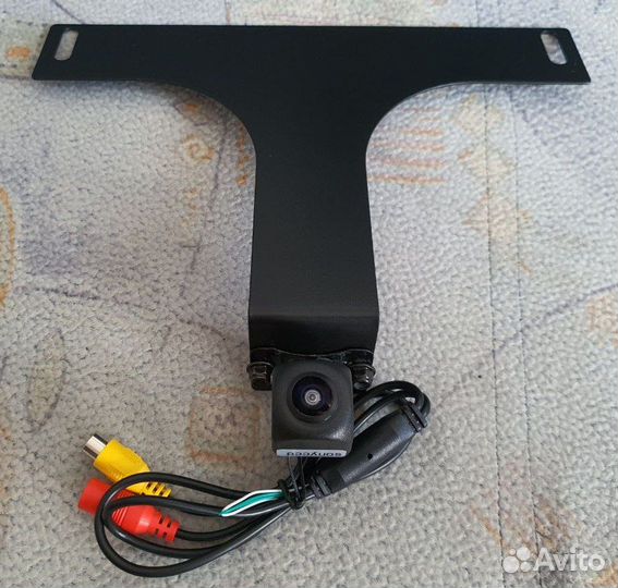 Камера переднего вида