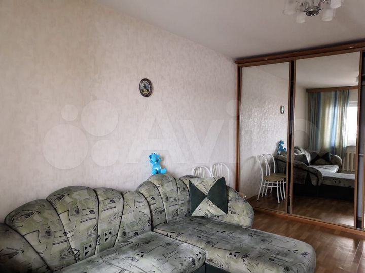 2-к. квартира, 50 м², 4/9 эт.