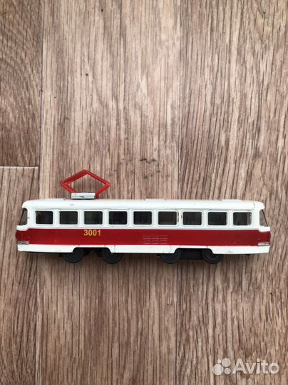 Трамвай игрушка детский