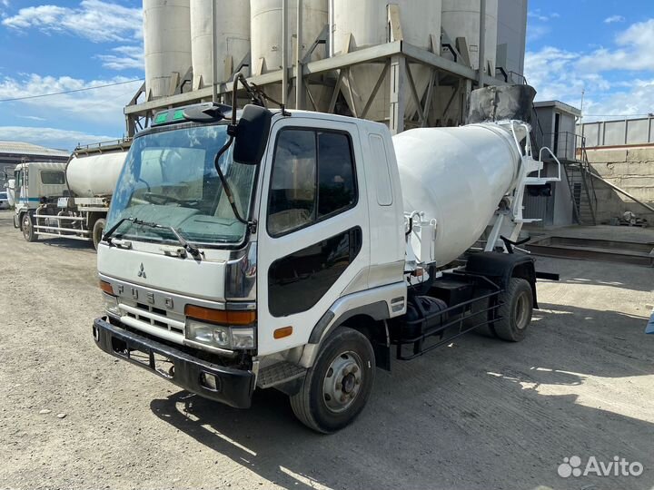 Автобетоносмеситель Mitsubishi Fuso Fighter, 1995