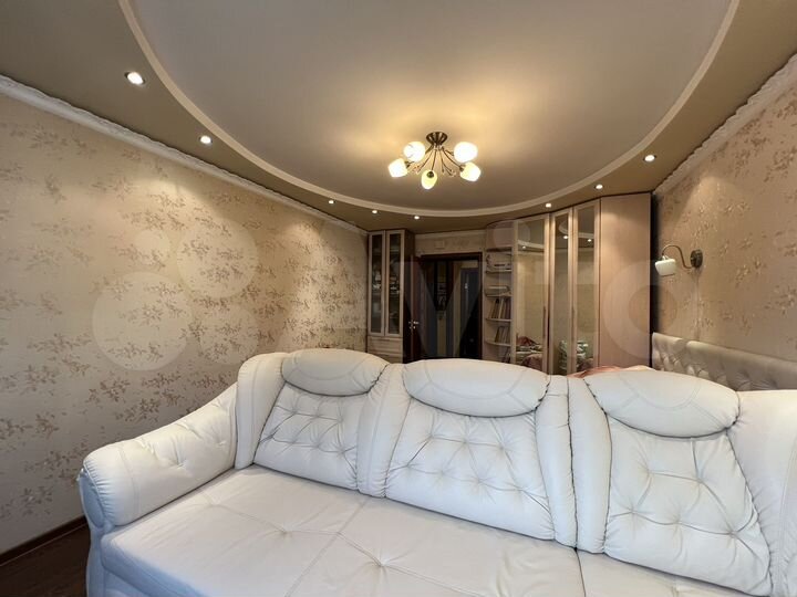 4-к. квартира, 81,8 м², 2/2 эт.