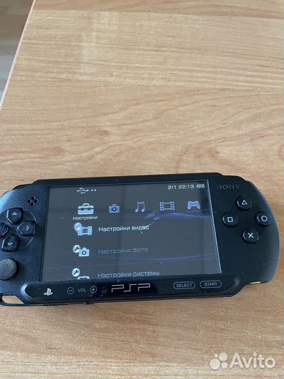 Sony PSP-E1008 CB