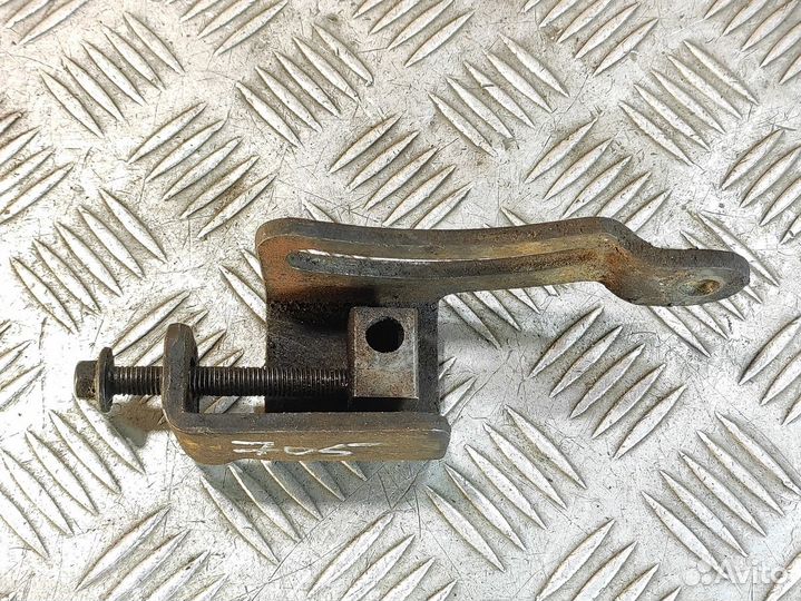 Кронштейн генератора Byd F3 2006-2013