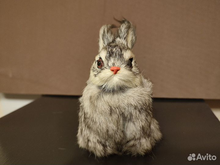 Заяц кролик фигурки с мехом реалистичные