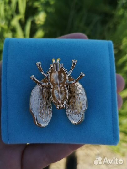 Брошь Муха