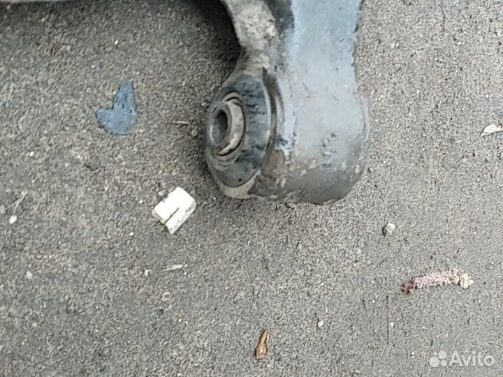 Рычаги передней подвески Opel Astra H