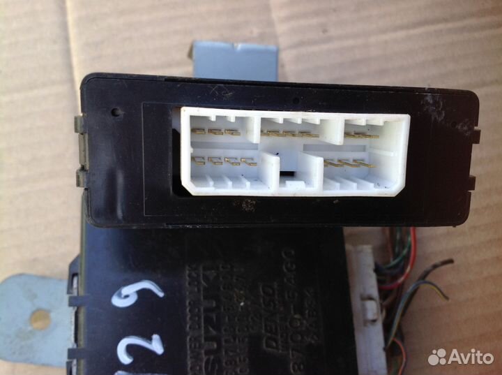 Suzuki Liana Блок управления центр замком