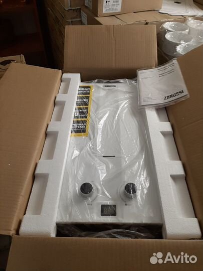 Газовая колонка Zanussi GWH 10 Fonte (новая)