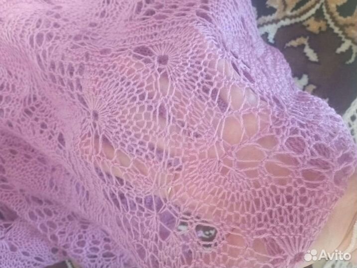 Палантин вязанный ручной работы