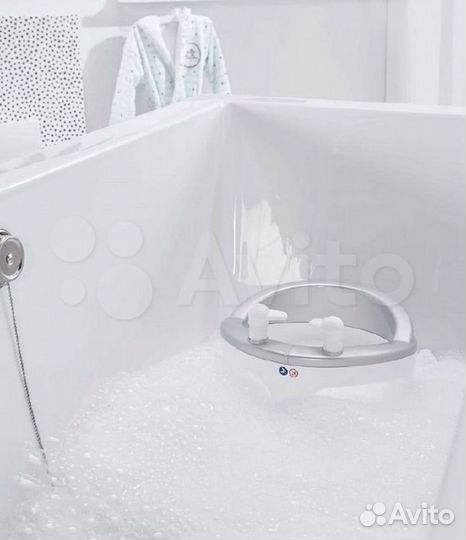 Сиденье для купания на присосках