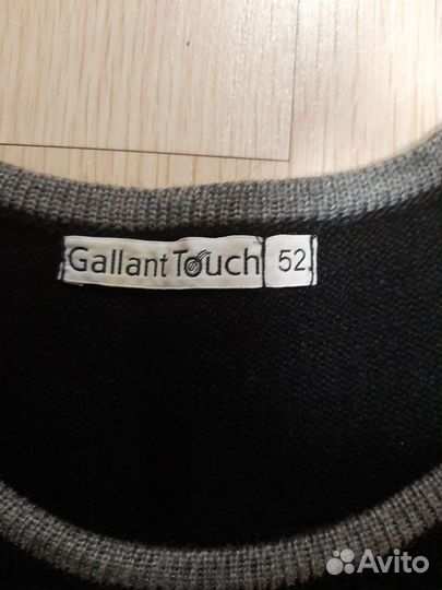 Свитер женский