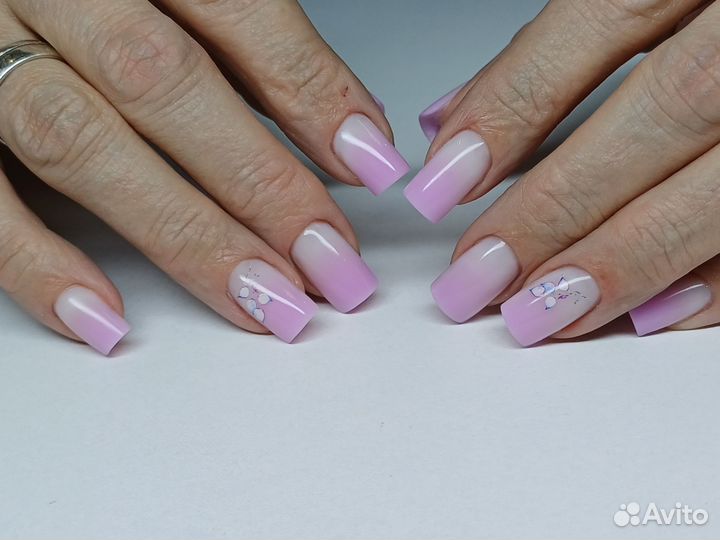 Маникюр, педикюр, наращивание ногтей