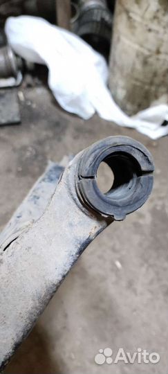 Рычаг передний Corolla runx, allex nze121