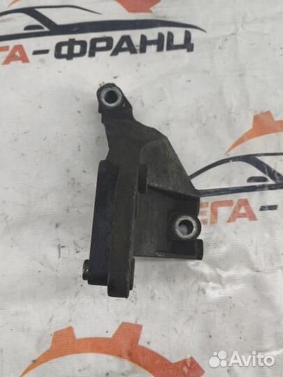 Кронштейн двигателя левый Fiat Ducato фургон (244)