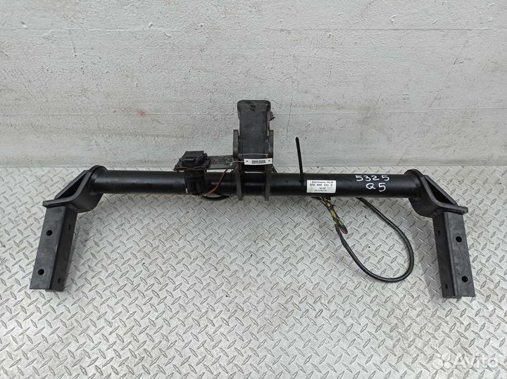Фаркоп 8R0800491A Audi Q5 1 3.2