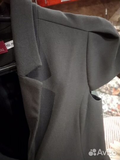 Жилет школьный новый