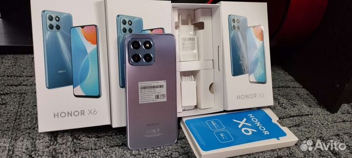 Новые Honor X6 4/64GB Titanium Silver NFC