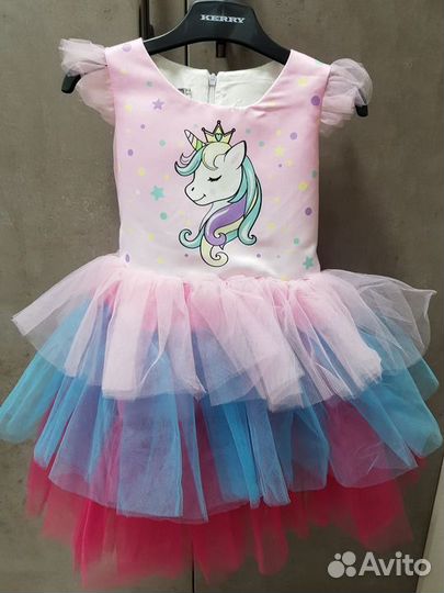 Нарядное платье с единорогом 110р
