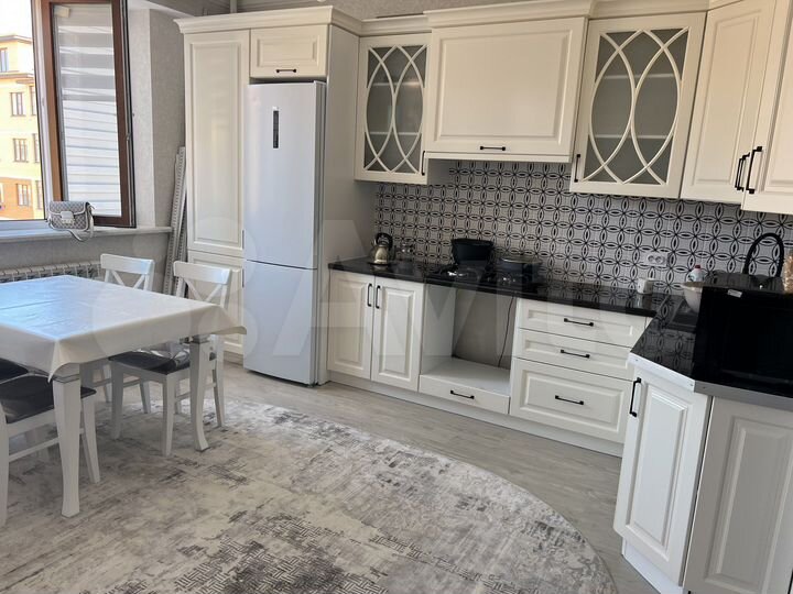 2-к. квартира, 50 м², 9/13 эт.