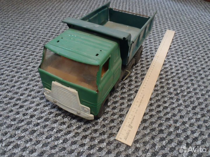 Машина игрушка самосвал советский