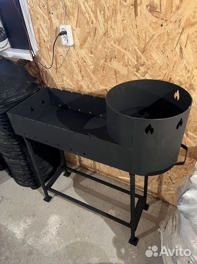 Мангал с подказанником