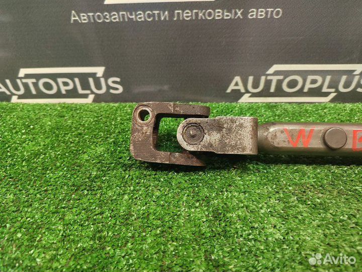 Рулевой карданчик Volkswagen Passat B3 ABS199786