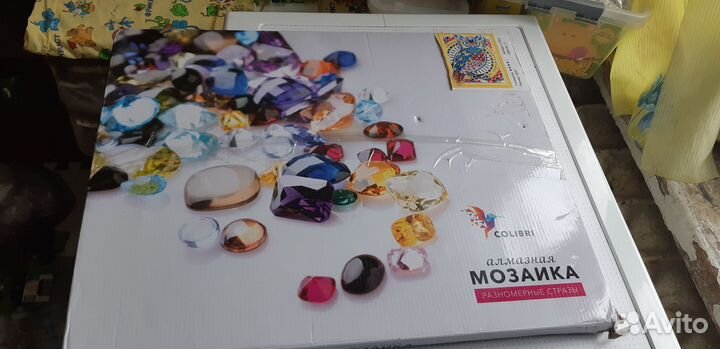 Алмазная мозайка разномерные стразы Colibri